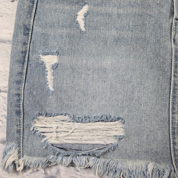 NWT KanCan Bella Denim Skirt Ripped Distressed Fray Hem Light Wash size XS - Picture 8 of 13